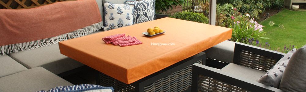 All Designs - Symphony fabric, is a top quality commercial grade wipeclean fabric finished with a tonal appearance, available in 3 fitted tablecloth styles to suit most table designs. Maison fabric is a plain design. Choose from 29 plain colours.