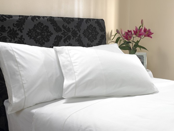Lunar Cotton Button Closure Duvet Covers White